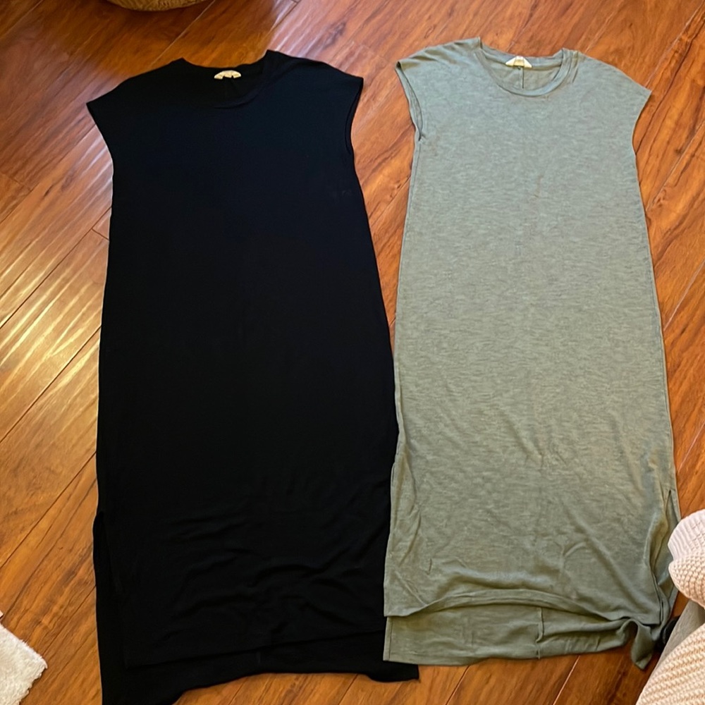 Black and olive green Madewell muscle dress